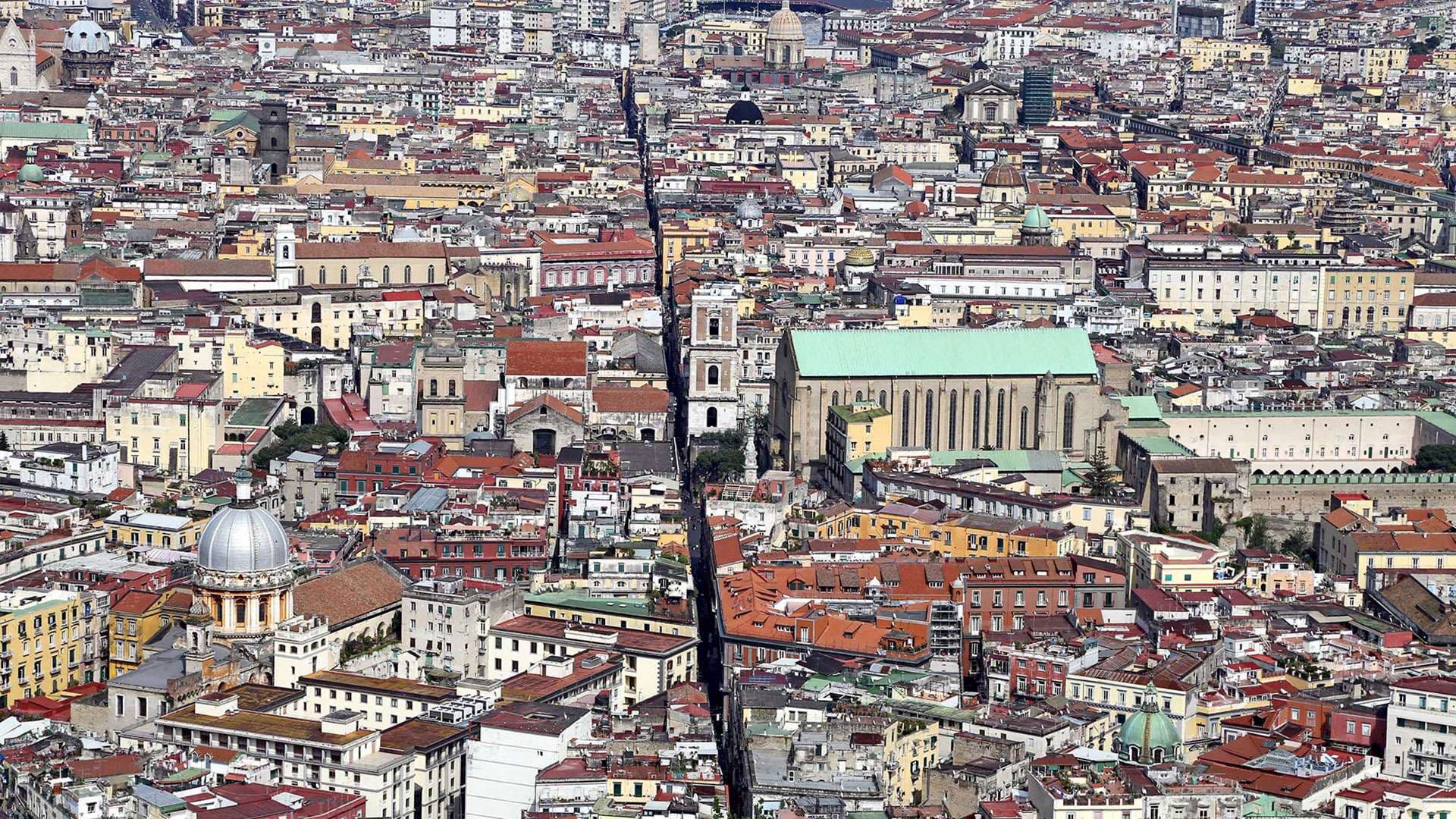 Scopri il più grande centro storico d'Europa
